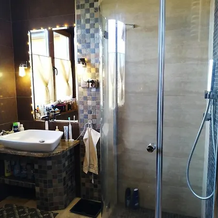Villa Lakehouse